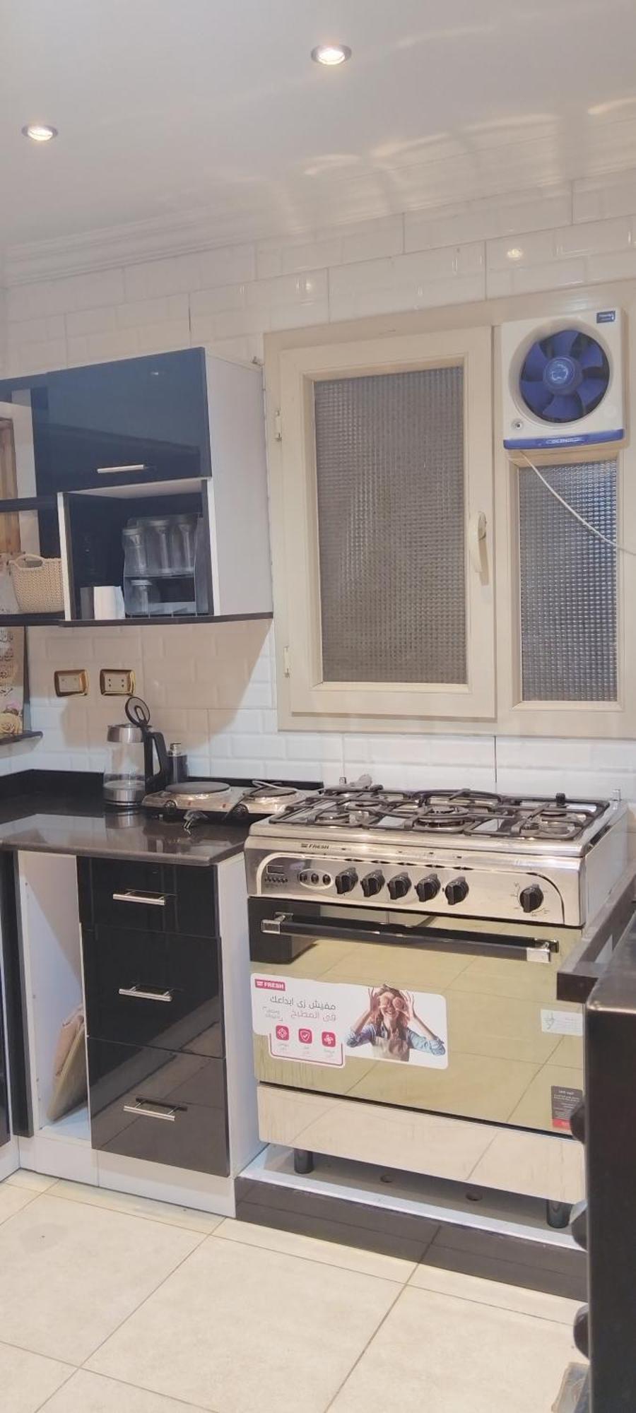 City Life - Luxury Apartments In Кайро Екстериор снимка